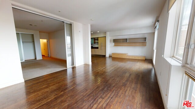 Building Photo - 1234 Wilshire Blvd