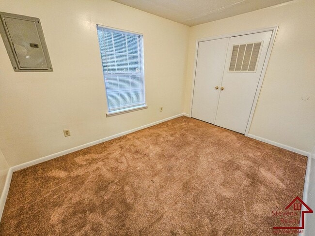 Foto del edificio - 289 Dogwood Pointe Dr