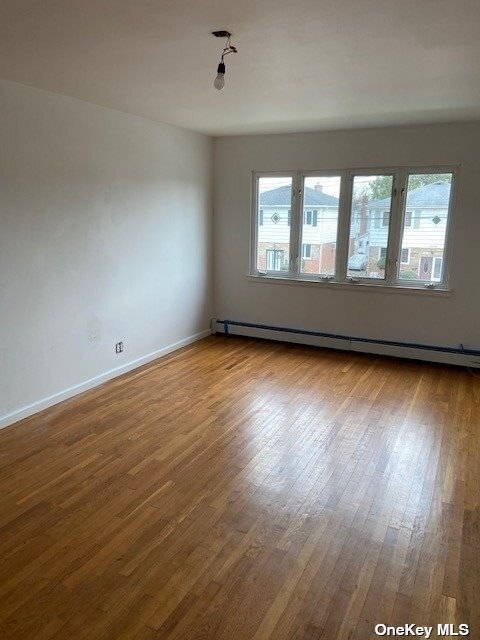 Building Photo - 155-36 Killarney St