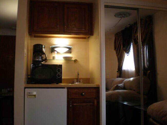 Foto del edificio - 11849 Ontario Dr