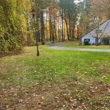 Building Photo - 8 Cramer Woods Rd