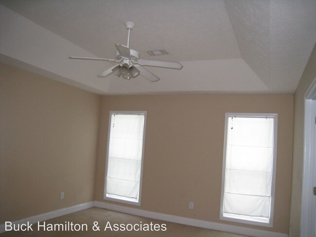 Building Photo - 4 br, 2 bath House - 47 Wheatfield Dr.