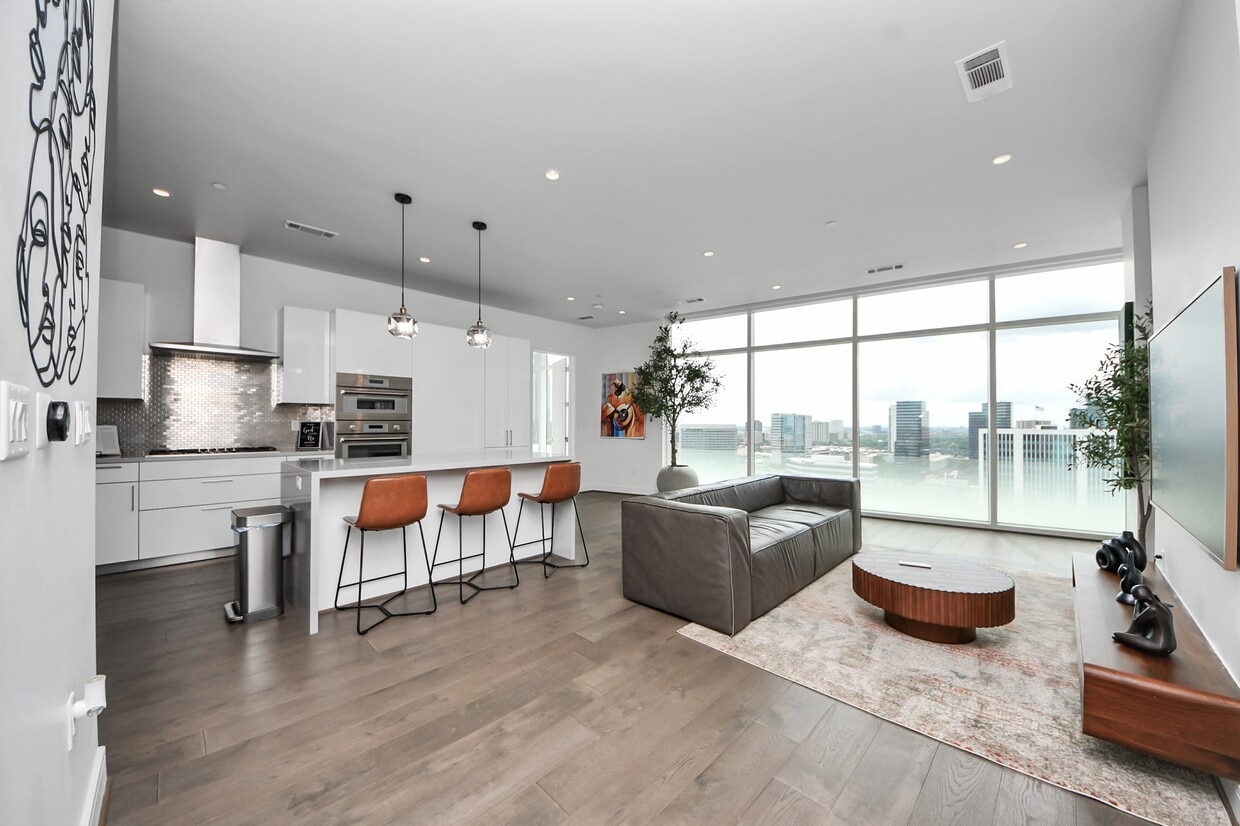 Foto principal - 4521 San Felipe St