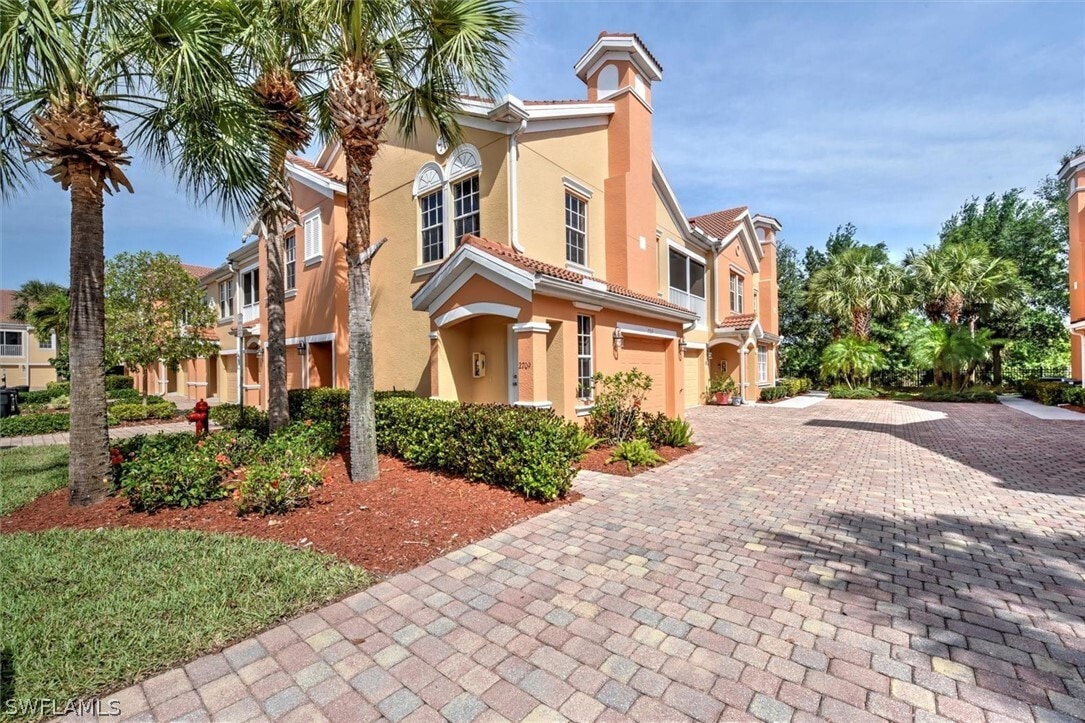 1788 Concordia Lake Cir Unit 2709, Cape Coral, FL 33909 Condo for