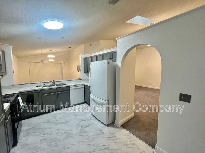 Foto principal - 2629 Cahill Way