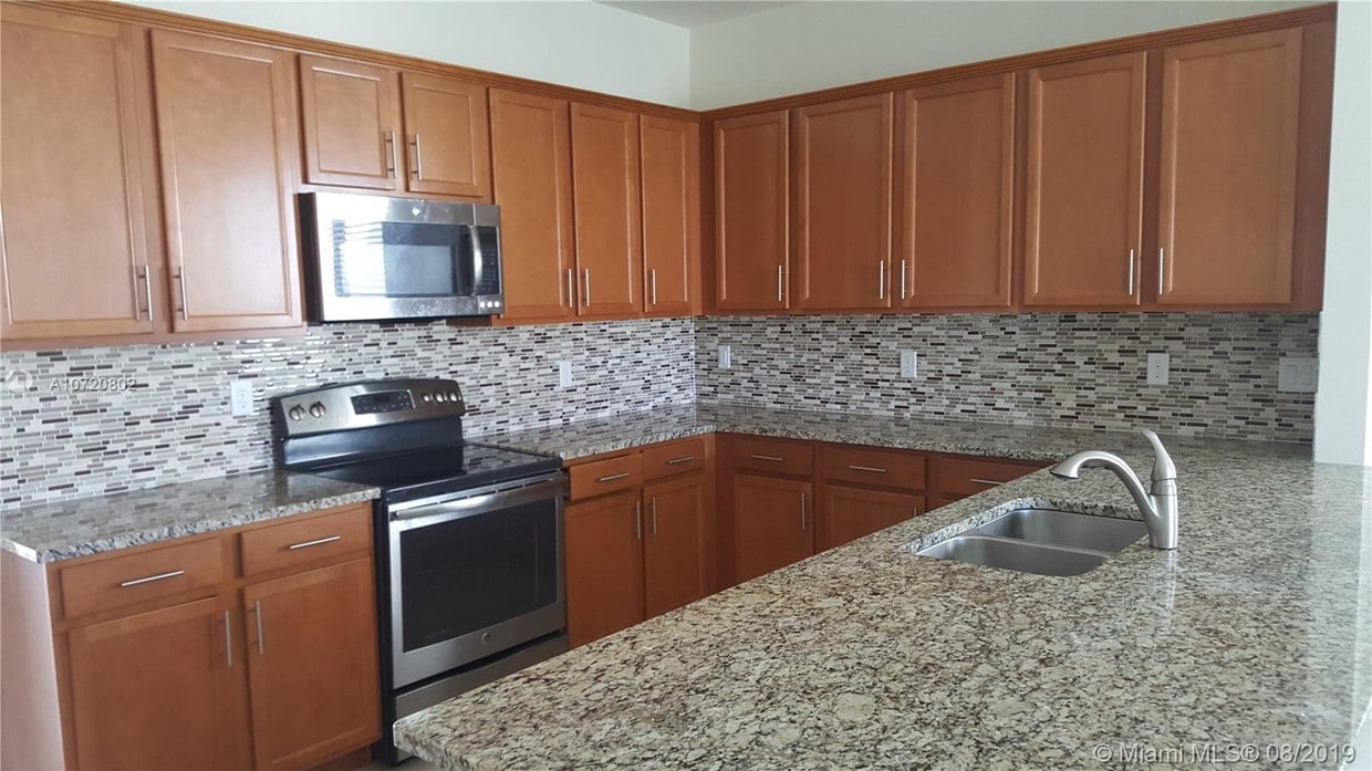 Foto del edificio - 7182 Sandgrace Lane