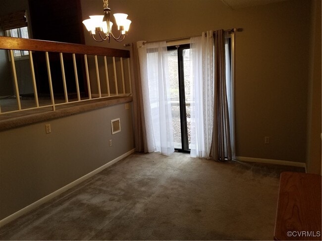 Building Photo - 1702 Foxfire Cir