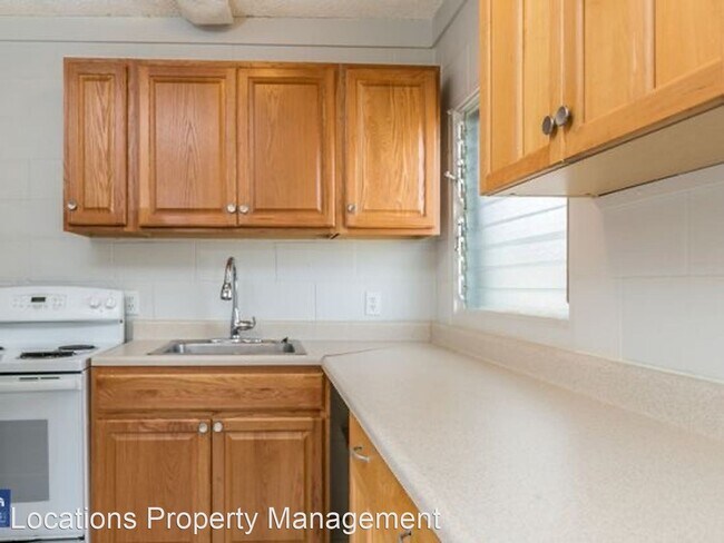 Foto del edificio - 2 br, 1 bath House - 3762-A Salt Lake Blvd