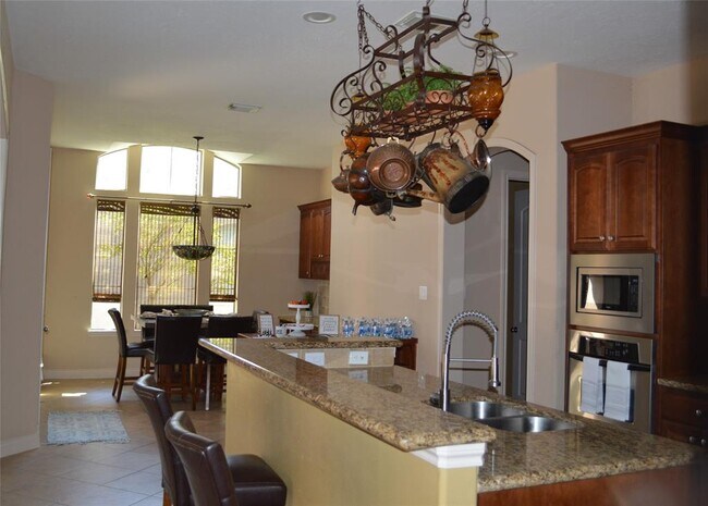 Building Photo - 7006 Tea Olive Ct