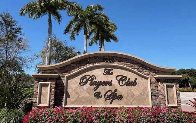 Foto del edificio - ** LELY RESORT BEAUTIFUL 2 BED PLUS FLEX DEN\2 BATH FIRST FLOOR COACH HOME ** LAKE & TRANQUIL FOU...