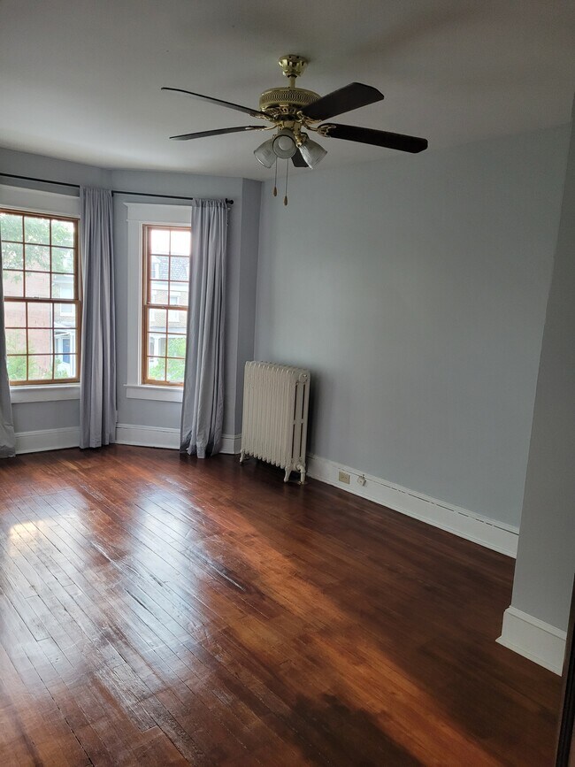 Foto del edificio - 4207 7th St NW
