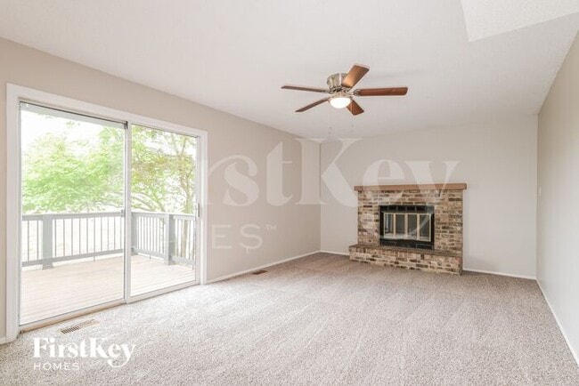 Foto del edificio - 1237 Colby Dr