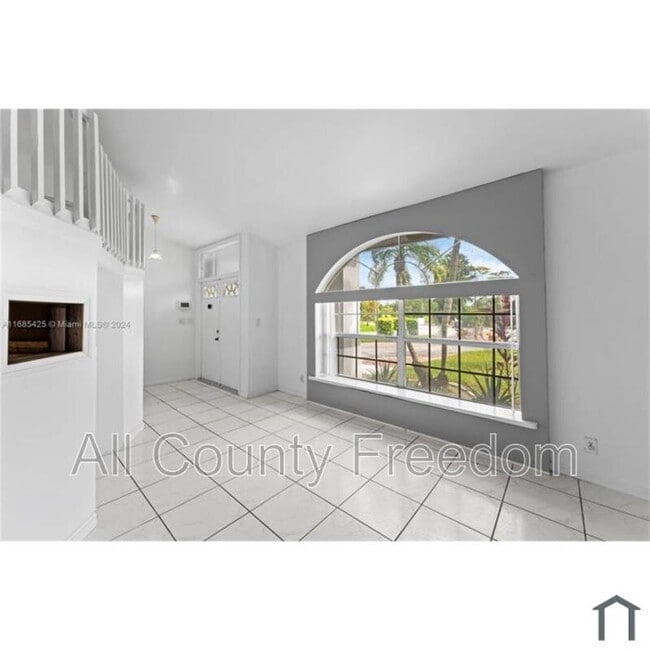 Photo - 2269 N Rock Island Rd House