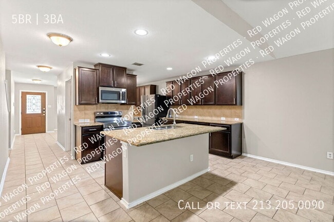 Building Photo - 12023 Sapphire River