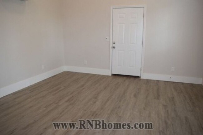 Building Photo - 6110 Friendly Ct