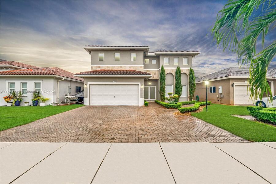 Primary Photo - 2860 SW 144th Pl