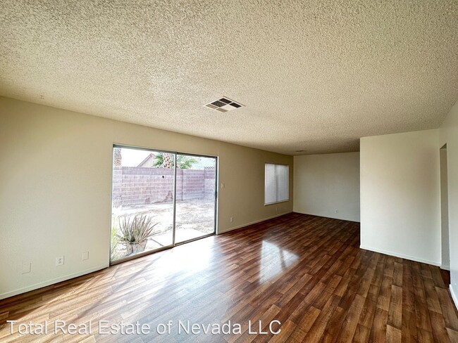 Building Photo - 2 br, 2 bath House - 4000 Calle Paula