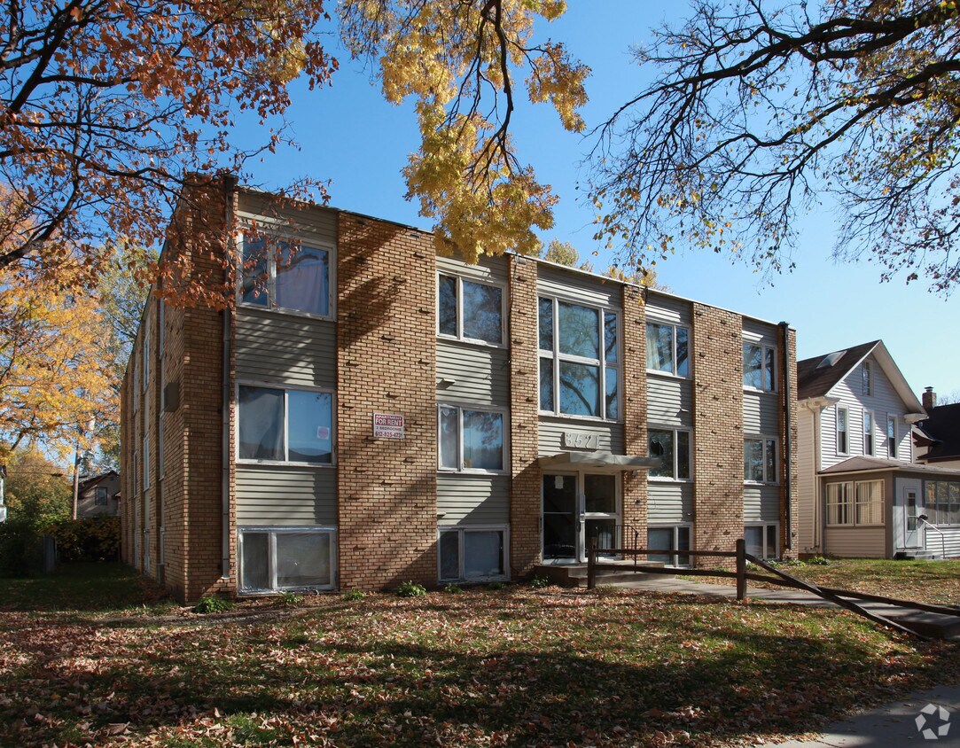 Building Photo - 3521 12th Ave S