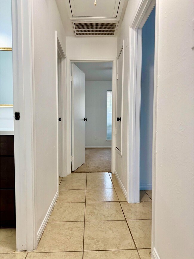 Foto del edificio - 2603 Shady Bayou Ln