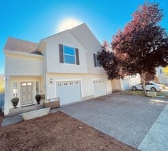 Building Photo - 14496 NW Alta Ln