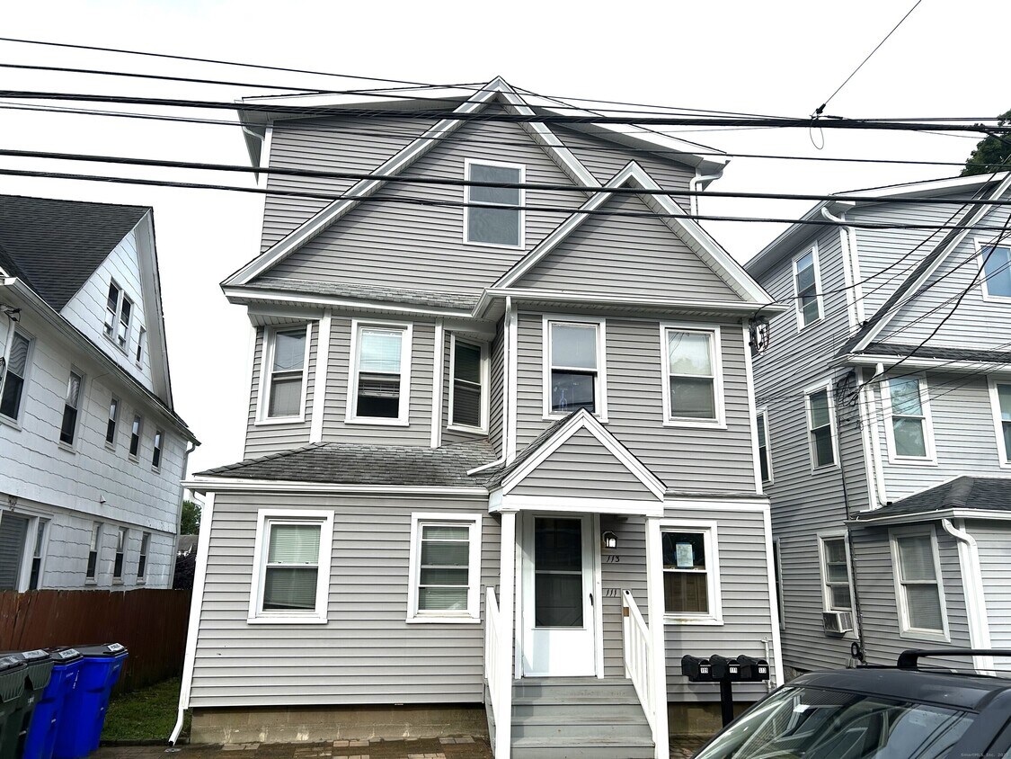 Foto principal - 109 Churchill St