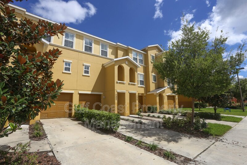 Foto principal - 7327 Black Walnut Way