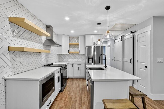 Building Photo - 3775 Hamby Rd