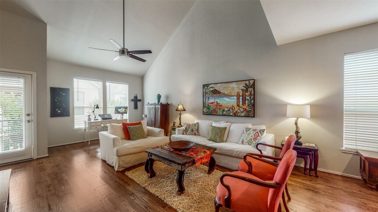 Foto principal - 1321 Paige St