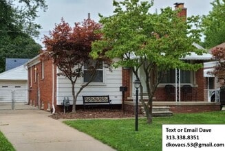 Building Photo - 3028 Roosevelt St