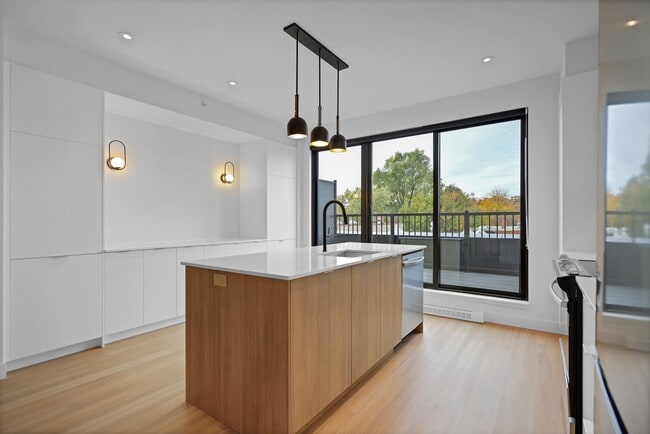 Photo du bâtiment - 3844 Rue Saint-Jacques