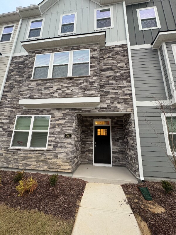 Foto del edificio - 766 Dorset Strm Dr