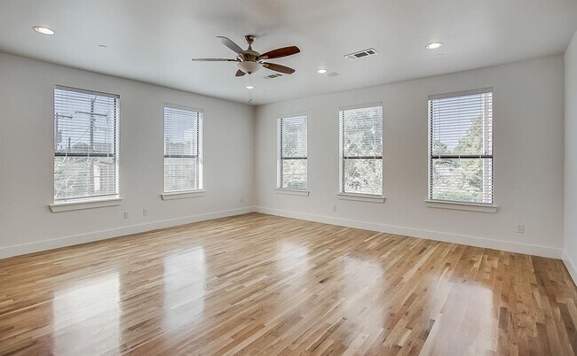 Building Photo - 4950 Cedar Springs Rd