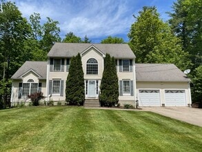 Building Photo - 149 Page Rd