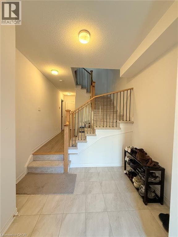 Building Photo - 1071 Lockie Dr