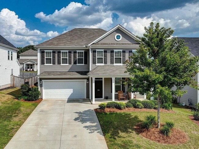 Elegant Two-Story Home with Loft Space - Elegant Two-Story Home with Loft Space