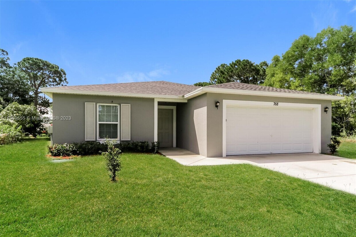768 SW Gretchen Terrace, Port Saint Lucie, FL 34953 House Rental in