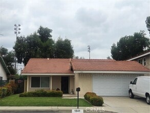 Building Photo - 1541 Sekio Ave