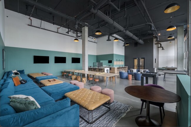 Foto del edificio - 920 Evans Ave