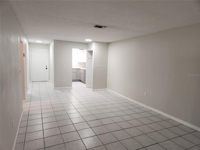Building Photo - 9831 Grace Dr