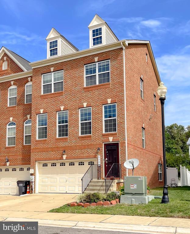 Foto principal - 2728 Coppersmith Pl