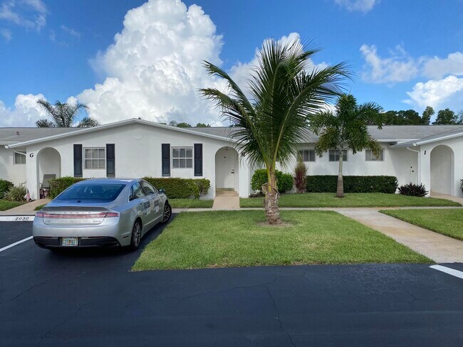 Building Photo - 2930 Crosley Dr E