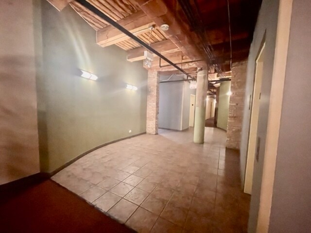 Building Photo - 2310 S Canal St