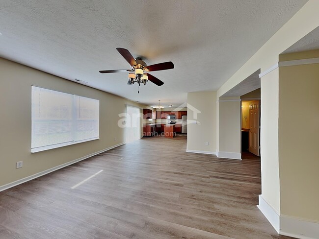 Foto del edificio - 7674 Pipestone Dr