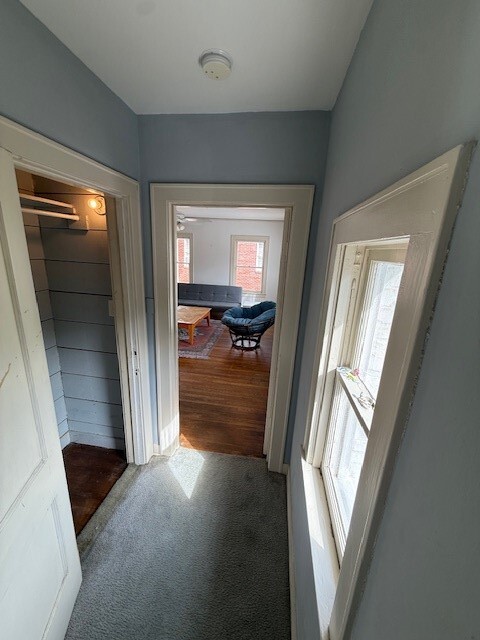 Building Photo - 1710 Bolsover St