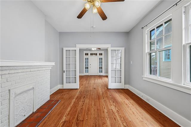 Building Photo - 1537 Annunciation St