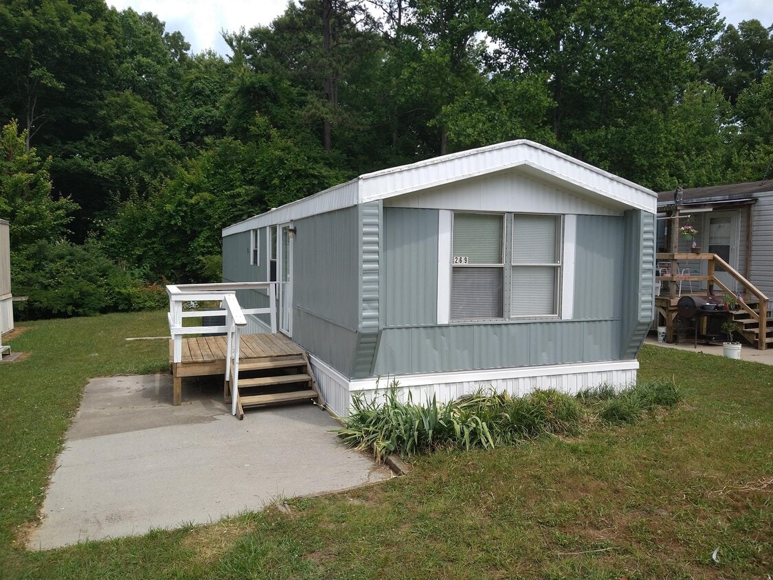 Photo - 2712 Forest Edge Way (Knoxville, TN)