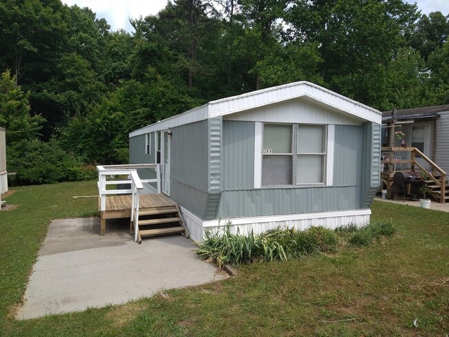 Photo - 2712 Forest Edge Way (Knoxville, TN) House