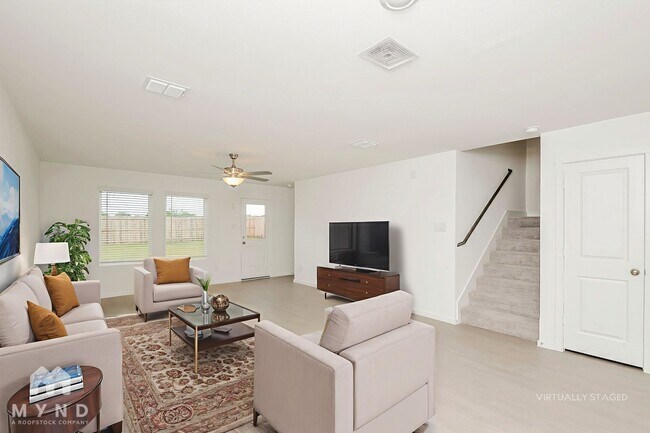 Foto del edificio - 2752 Mistwood Dr