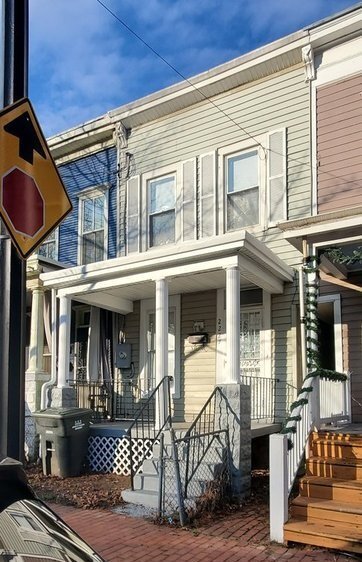 Photo - 2227 14th St SE (Washington, DC) Townhome
