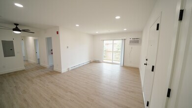 Massive Living Room Space with Balcony - Southgate Gardens Apartments